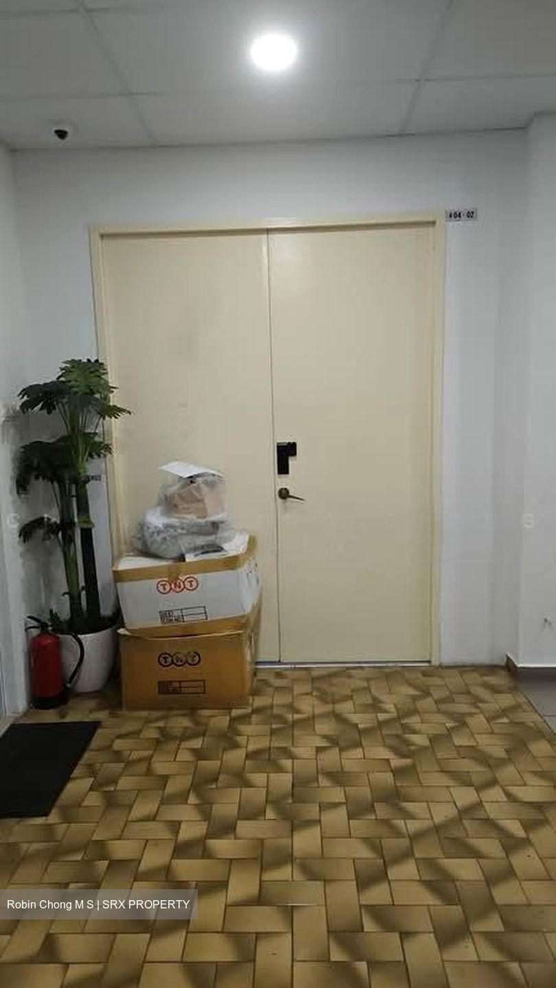 Ingolstadt Centre (D13), Office #593476091